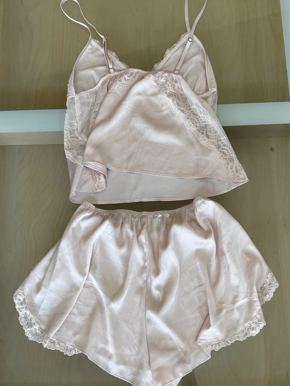 A&F XS sleepwear satin lace trim set - Picture 9 of 9